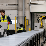 Robotisation logistique XYZ robotics